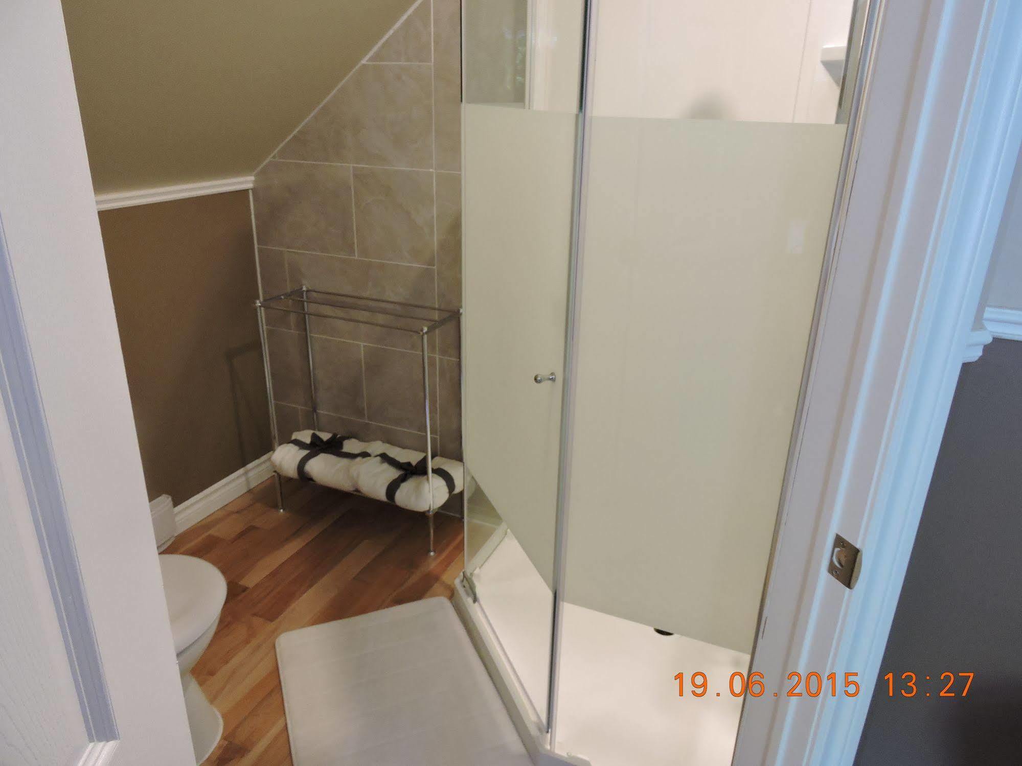 Gite Passion Et Tendresse B&B Shefford Exterior photo